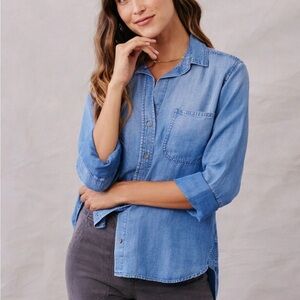 Bella Dahl Chambray Ombre Shirt Tail Button Down Shirt sz S